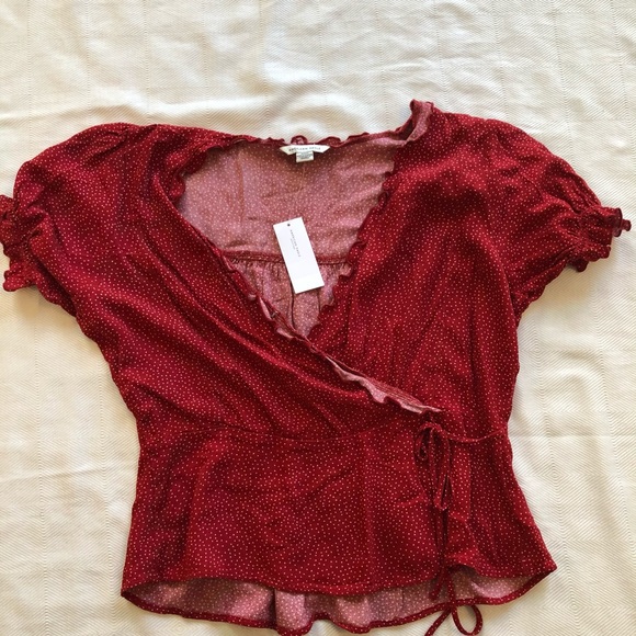 Red wrap crop top - Picture 7 of 8